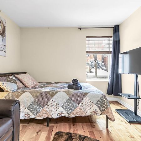 Beautiful 3-Bedrooms In Heart Of Plateau Mont-Royal Montreal Luaran gambar