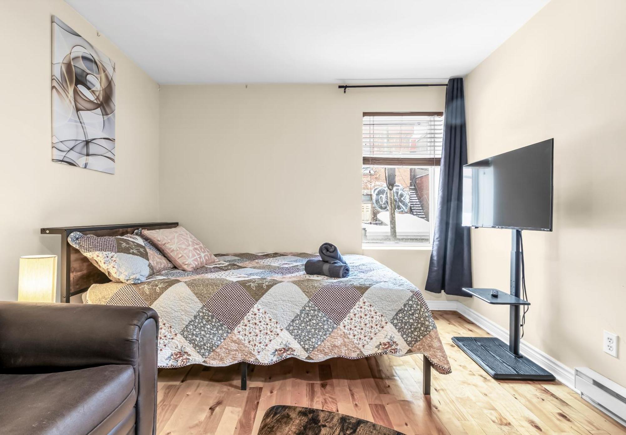 Beautiful 3-Bedrooms In Heart Of Plateau Mont-Royal Montreal Luaran gambar